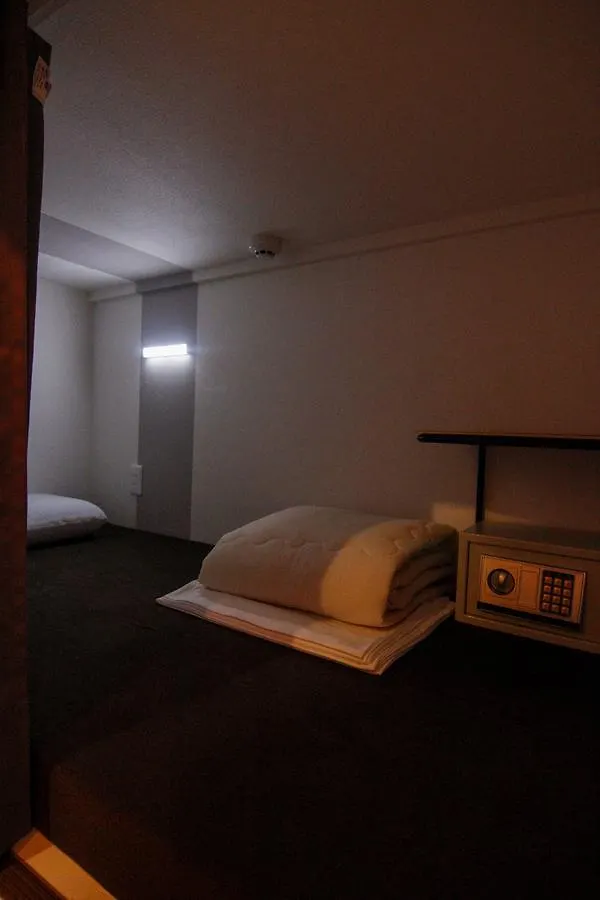 Book Tea Bed Azabu-Juban Hostel Tokyo Japan